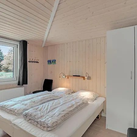 In With Sauna